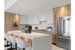 1020 SUNSET POINT ROAD, CLEARWATER, FL 33755 - MLS#MFRTB8458680