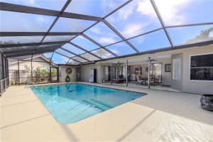 2410 OLD COACH TRAIL, CLEARWATER, FL 33765 - MLS#MFRTB8458884