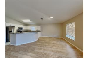 MLS# MFRTB8458973, Palmetto, Florida 34221