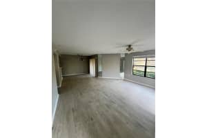 1805 LENNOX ROAD, PALM HARBOR, FL 34683 - MLS#MFRTB8459019