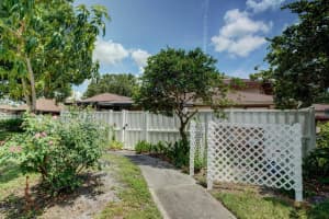 7223 SAN LUIS COURT, TAMPA, FL 33634 - MLS#MFRTB8459045