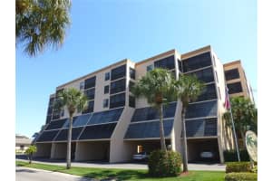 9860 62ND TERRACE, ST PETERSBURG, FL 33708 - MLS#MFRTB8459048