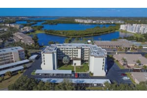 9860 62ND TERRACE, ST PETERSBURG, FL 33708 - MLS#MFRTB8459048