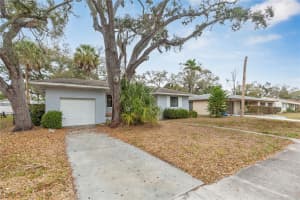 727 27TH AVENUE, ST PETERSBURG, FL 33705 - MLS#MFRTB8459069