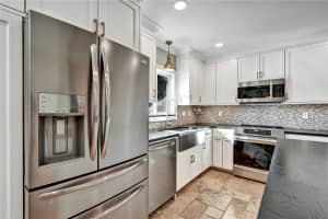 4660 22ND AVENUE, ST PETERSBURG, FL 33711 - MLS#MFRTB8459075