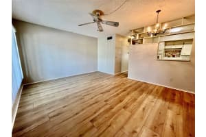 2100 WORLD PARKWAY BOULEVARD, CLEARWATER, FL 33763 - MLS#MFRTB8459106