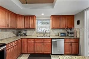 1650 LAKE AVENUE, LARGO, FL 33756 - MLS#MFRTB8459111