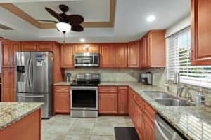 1650 LAKE AVENUE, LARGO, FL 33756 - MLS#MFRTB8459111