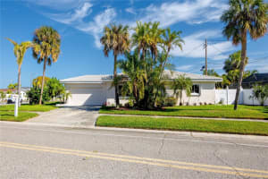8851 GULF BOULEVARD, ST PETE BEACH, FL 33706 - MLS#MFRTB8459136