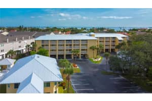 1125 PINELLAS BAYWAY S #304, ST PETERSBURG, FL 33715 - MLS#MFRTB8459149