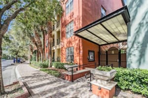 2410 AZEELE STREET, TAMPA, FL 33609 - MLS#MFRTB8459160