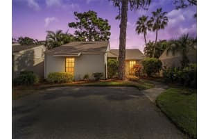 26 WINDRUSH BAY DRIVE, TARPON SPRINGS, FL 34689 - MLS#MFRTB8459167