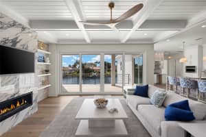 2050 HAWAII AVENUE, ST PETERSBURG, FL 33703 - MLS#MFRTB8459217