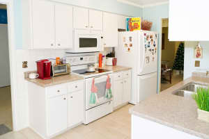 8013 ELM STREET, TAMPA, FL 33615 - MLS#MFRTB8459251