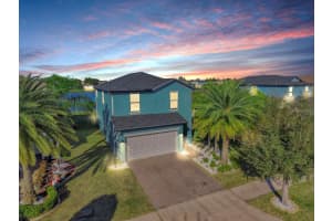 10136 NEWMINSTER LOOP, RUSKIN, FL 33573 - MLS#MFRTB8459267