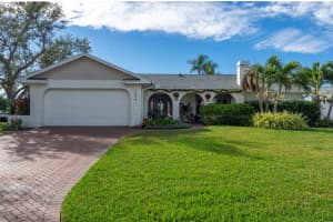 1394 51ST AVENUE, ST PETERSBURG, FL 33703 - MLS#MFRTB8459296