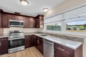 800 PASADENA AVENUE, SOUTH PASADENA, FL 33707 - MLS#MFRTB8459348