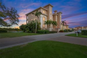 43 BAYVIEW COURT, ST PETERSBURG, FL 33711 - MLS#MFRTB8459380