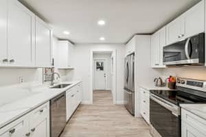 712 LEMONWOOD DR, OLDSMAR, FL 34677 - MLS#MFRTB8459392