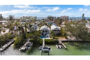 12112 Lagoon Ln, TREASURE ISLAND