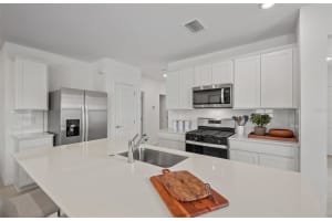 814 BALLEBY TRAIL, BRADENTON, FL 34212 - MLS#MFRTB8459449