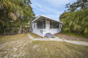 517 41ST AVENUE, ST PETERSBURG, FL 33705 - MLS#MFRTB8459457