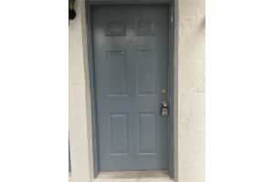 7193 E BANK DR, TAMPA, FL 33617 - MLS#MFRTB8459512