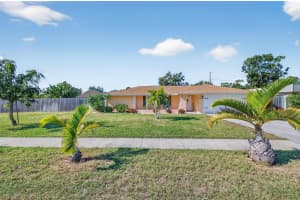 701 CHARLOTTE AVENUE, TARPON SPRINGS, FL 34689 - MLS#MFRTB8459527