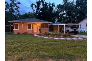 1040 DOROTHY STREET, LAKELAND, FL 33815 - MLS#MFRTB8459595
