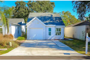 4312 Venice Dr, LAND O LAKES