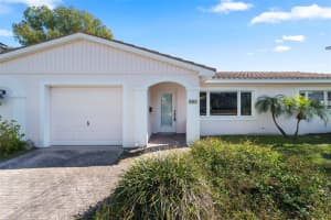 901 EDEN ISLE BOULEVARD, ST PETERSBURG, FL 33704 - MLS#MFRTB8459629