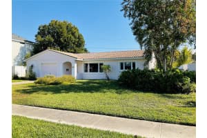 901 EDEN ISLE BOULEVARD, ST PETERSBURG, FL 33704 - MLS#MFRTB8459629