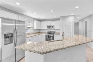 7215 STERLING POINT COURT, GIBSONTON, FL 33534 - MLS#MFRTB8459653