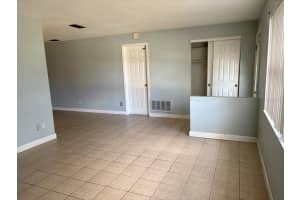 1854 76TH AVENUE, ST PETERSBURG, FL 33702 - MLS#MFRTB8459738