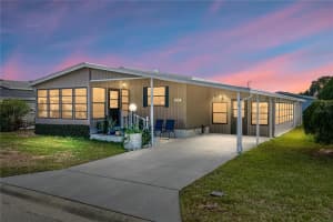 35122 Mcculloughs Leap, ZEPHYRHILLS