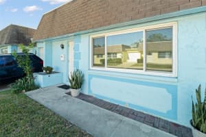 7050 VERSAILLES N, PINELLAS PARK, FL 33781 - MLS#MFRTB8459913