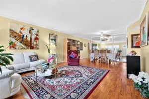 2040 WORLD PARKWAY BOULEVARD, CLEARWATER, FL 33763 - MLS#MFRTB8459964