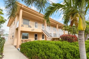 535 68TH AVENUE, ST PETE BEACH, FL 33706 - MLS#MFRTB8459997