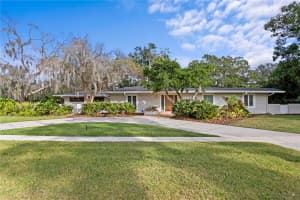 12915 GOLF CREST TERRACE, TAMPA, FL 33618 - MLS#MFRTB8460002