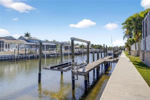 5721 SEA TURTLE PLACE, APOLLO BEACH, FL 33572 - MLS#MFRTB8460029