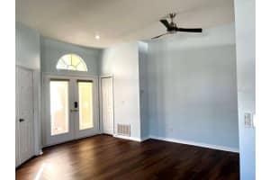 10618 LOGAN CHASE LANE, RIVERVIEW, FL 33579 - MLS#MFRTB8460035