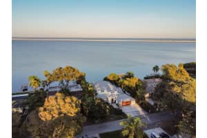 1828 SUNRISE BOULEVARD, CLEARWATER, FL 33760 - MLS#MFRTB8460054
