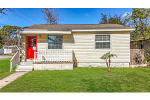 6295 3rd Ave S, ST PETERSBURG