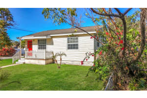 6295 3RD AVENUE, ST PETERSBURG, FL 33707 - MLS#MFRTB8460120