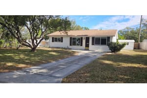 7523 MEADOWLAWN DRIVE, ST PETERSBURG, FL 33702 - MLS#MFRTB8460123