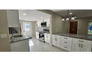 7523 MEADOWLAWN DRIVE, ST PETERSBURG, FL 33702 - MLS#MFRTB8460123