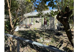 10 MAYS STREET, PLANT CITY, FL 33563 - MLS#MFRTB8460136