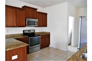 9308 SAPPHIREBERRY LANE, RIVERVIEW, FL 33578 - MLS#MFRTB8460152