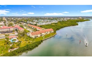 10200 REGAL DRIVE, LARGO, FL 33774 - MLS#MFRTB8460154