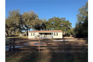 4527 DOVE MEADOW LANE, LAKELAND, FL 33810 - MLS#MFRTB8460158